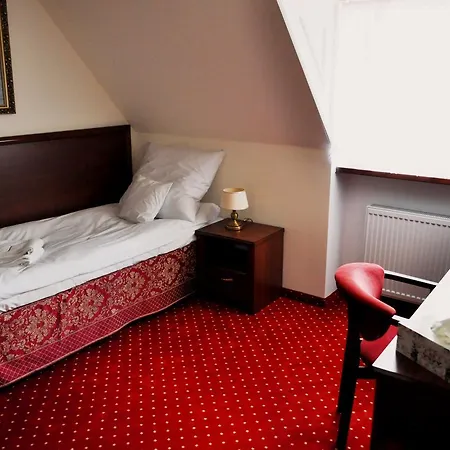 فندق Prawdzic Palac 3*