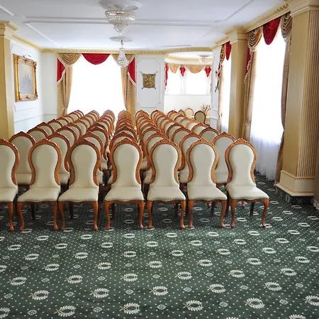 فندق Prawdzic Palac