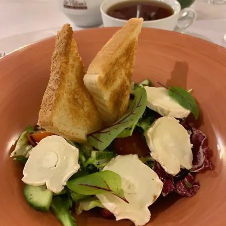 فندق Prawdzic Palac Krupski Mlyn