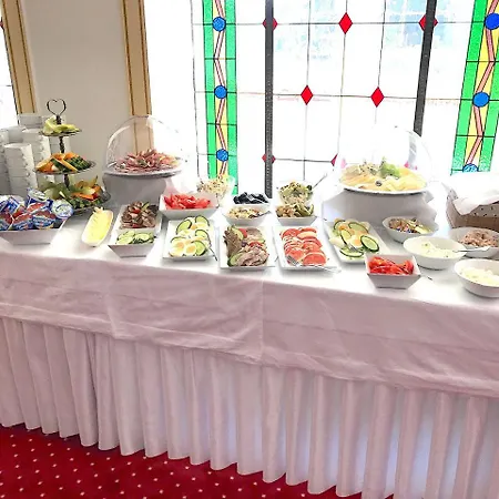 Prawdzic Palac 3* Krupski Mlyn