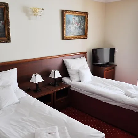 فندق Prawdzic Palac 3*