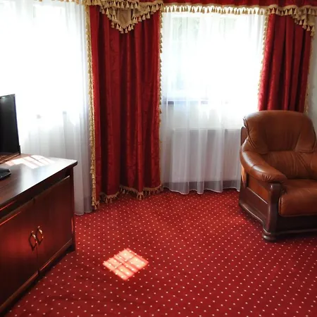 Prawdzic Palac 3* Krupski Mlyn